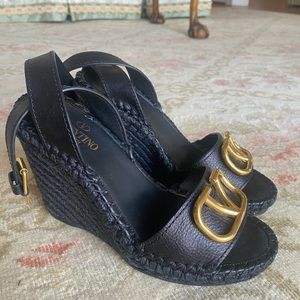 Authentic New Season Valentino Wedges